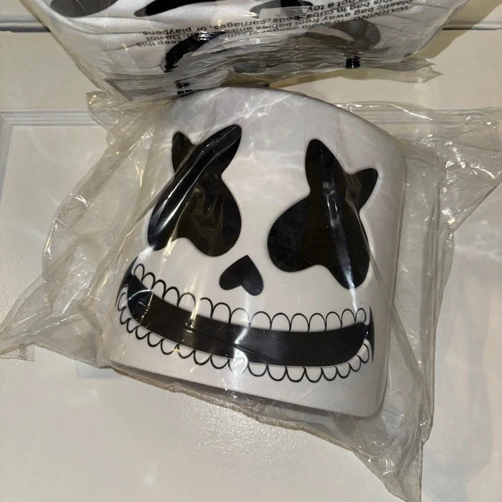 DJ Marshmello Costume KIDS XL NWT